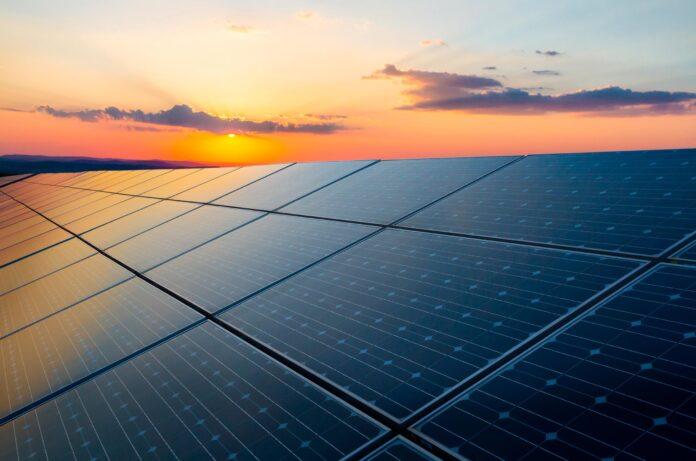 Total Eren selecionada para construir central solar em Moçambique