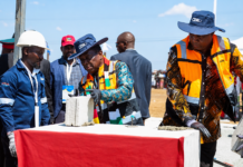 Moçambique reforça corredor energético com expansão do oleoduto Beira-Harare