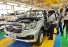 Moçambique procura investidor para fábrica de montagem de viaturas